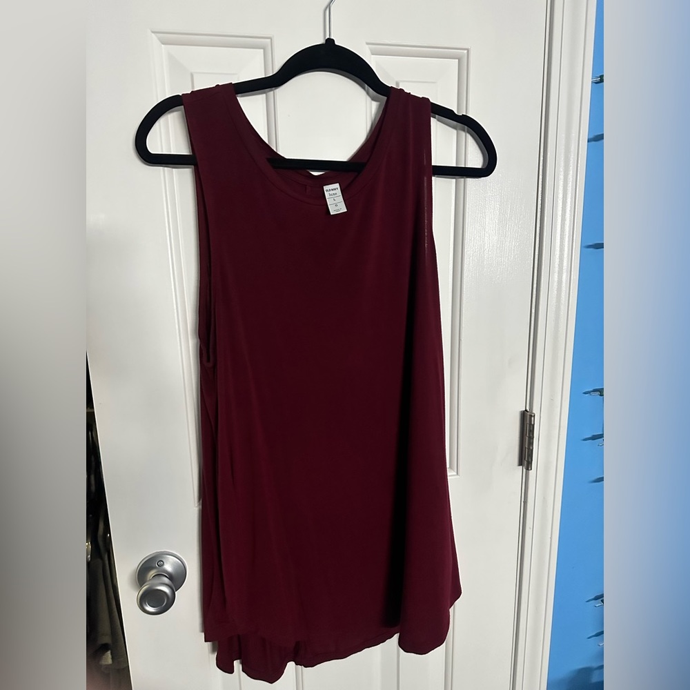 Burgundy/maroon tunic tank top